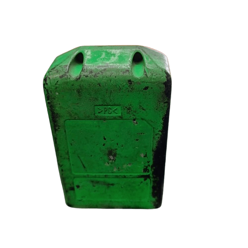 Hitachi 18v 4.0Ah Rechargeable Battery – Has Spray Paint All Over, Name Engraved On Side (LE 1350063)