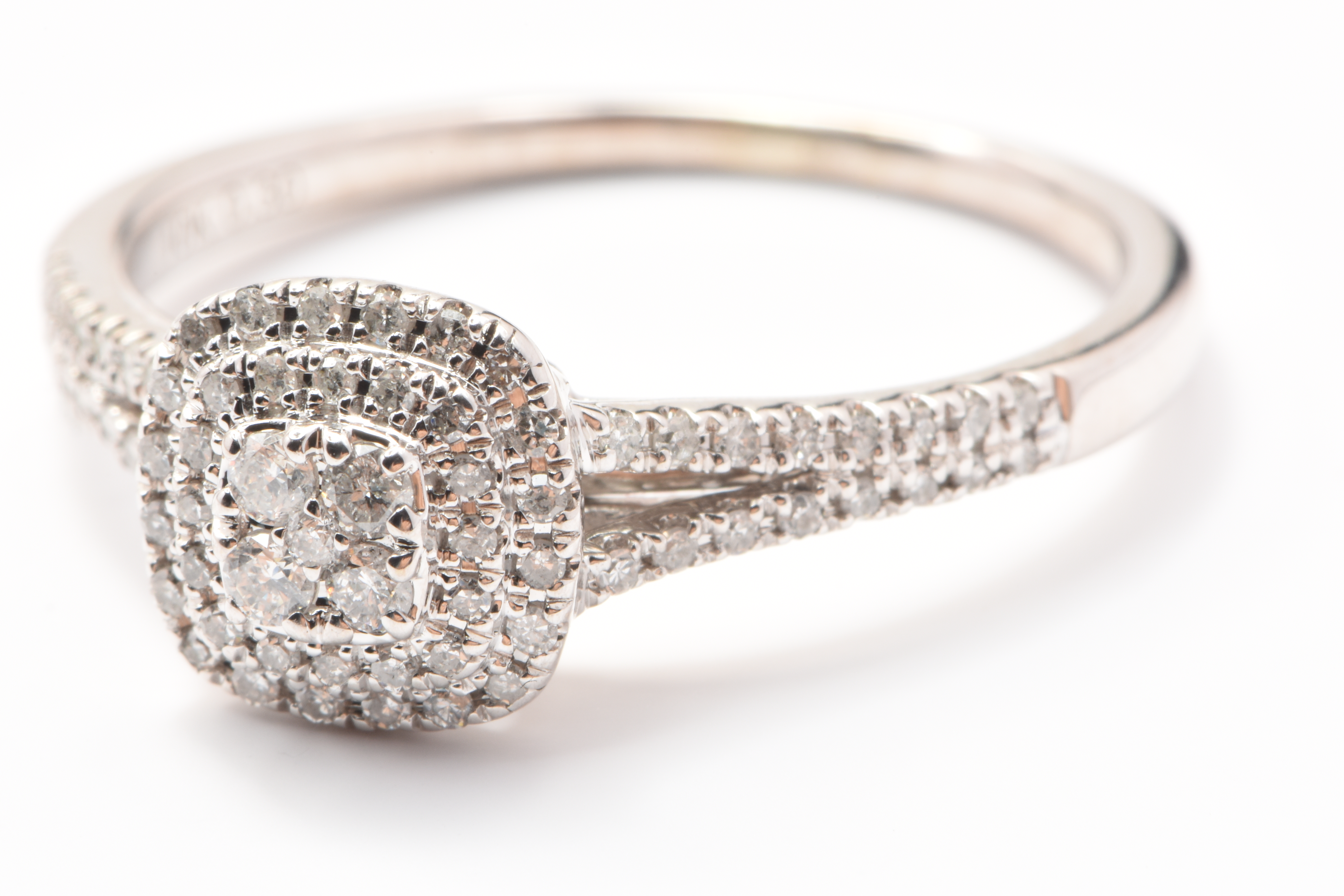 Ladies 10k White Gold 69 Stone Diamond Cluster Ring 0.50ct TDW Q 8 1/4 with Valuation – WL 1290067