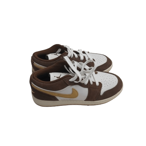 Nike Dunks Low Brown/Tan Size 7Y (NA 1349964