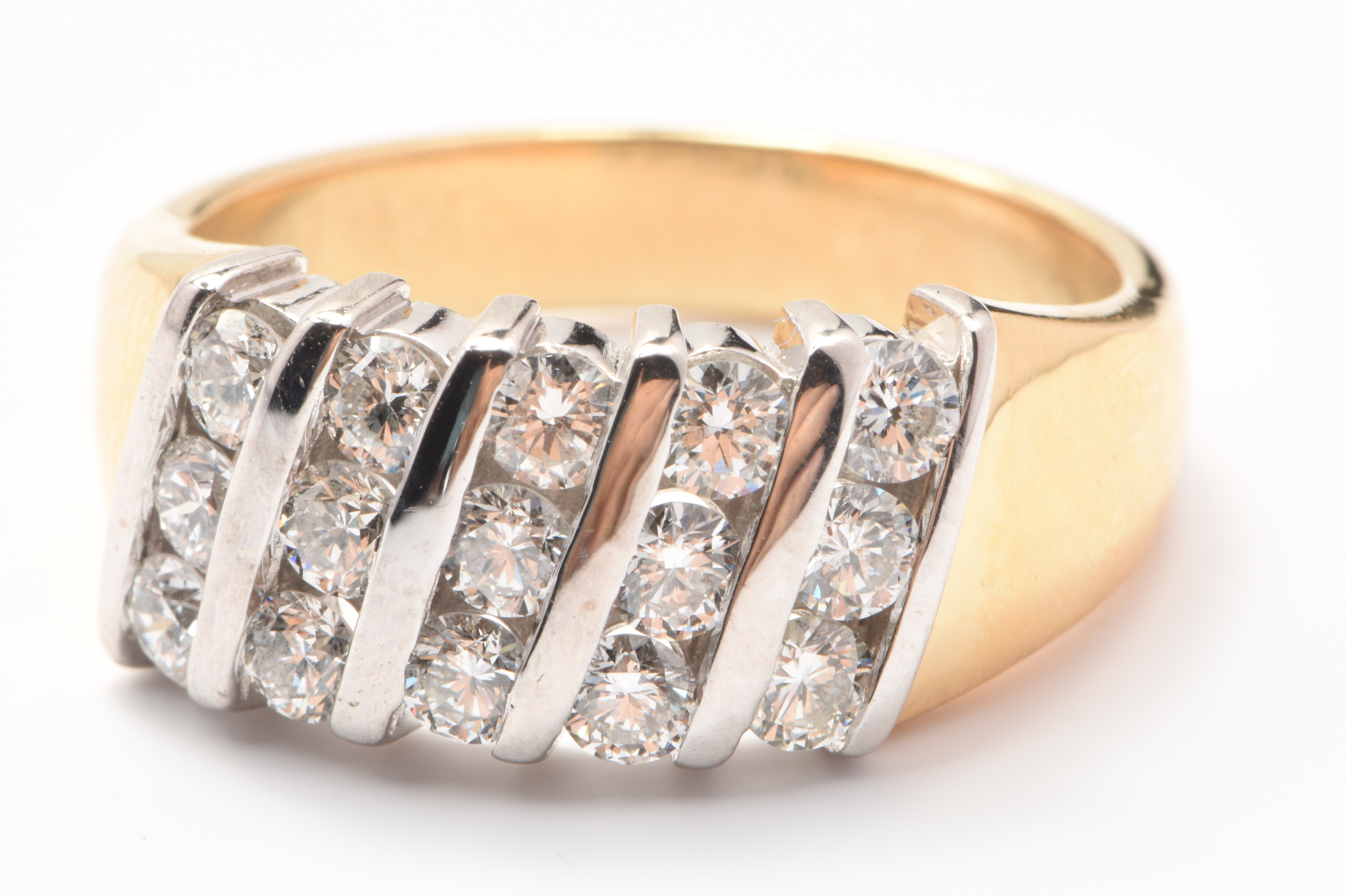 Ladies 18ct Yellow & White Gold 15 Stone Diamond Ring 1.0ct TDW O 1/2 7 1/2 With Valuation – WL 1319047