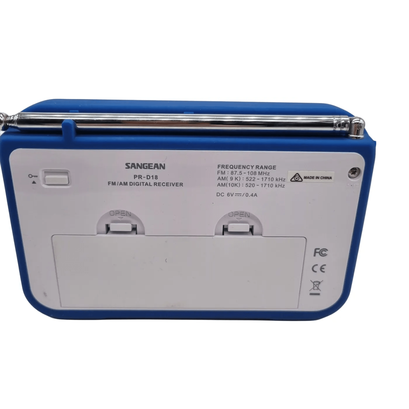 Sangean PR-D18 Portable Radio – Blue/White (WR 1354166)