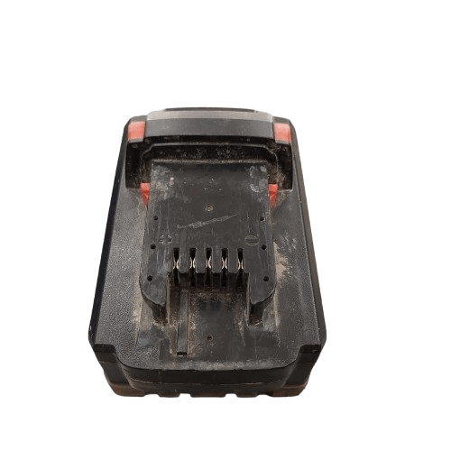 Milwaukee Battery M18HB8 8.0Ah Battery Heavily Scuffed (CP)