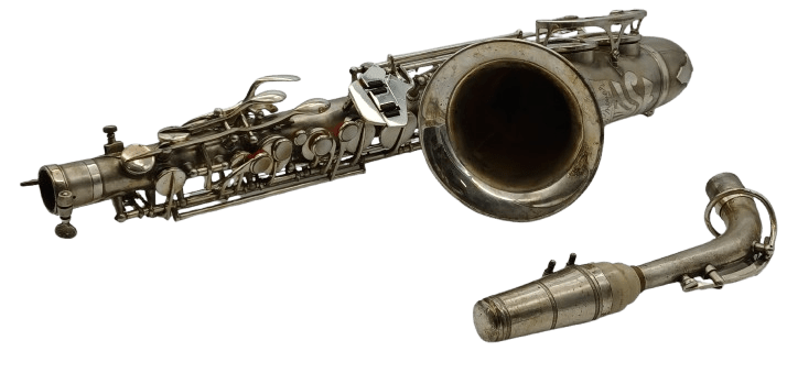 KARLE MEYER SAXOPHONE A7582 In Case