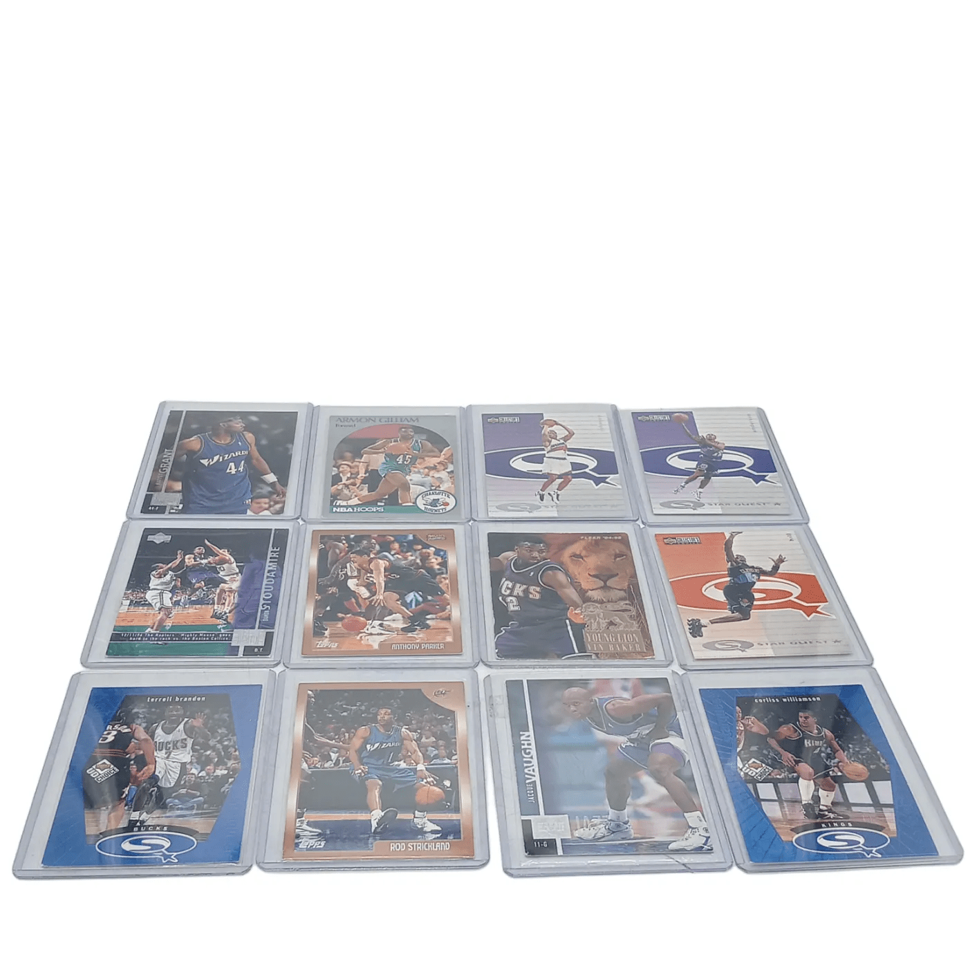 Basketball Cards – 35 Assorted with Top Loaders & Plastic Borders (WR 1239203)