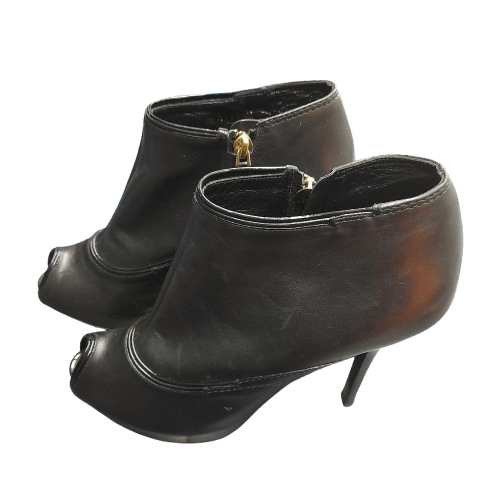 Louis Vuitton BL0141 M Black Leather Open-Toe Heels Size 36 (LN)