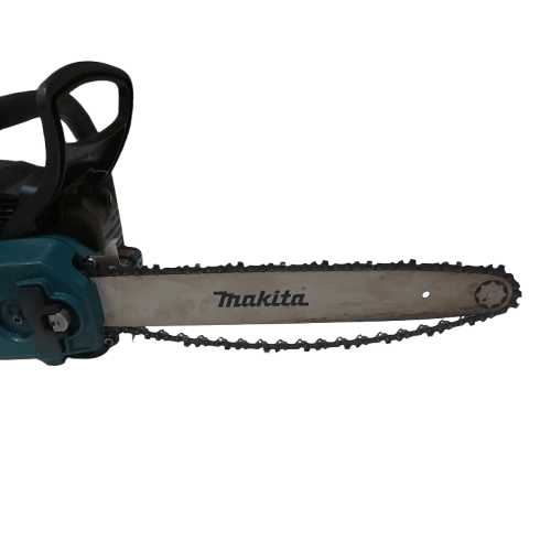 Makita 4 Stroke Chainsaw EA3201S, Good Condition, With Blade Guard **PICK UP ONLY**