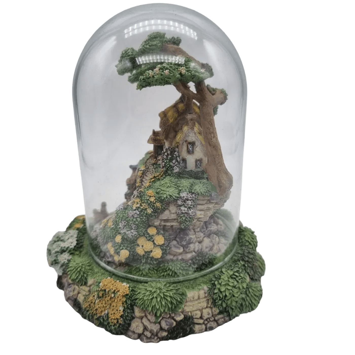 Franklin Mint: Wishing Well Cottage With Glass Dome – Hand Painted Limited Edition Statue #TUU3013
