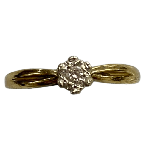 Ladies 9ct Yellow Gold Engagement Style Ring Size 7.5 1.4gms