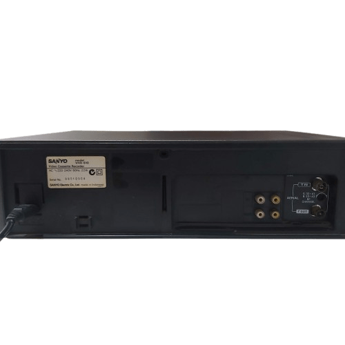 Sanyo VCR VHR-610, Black, No Remote, Good Condition