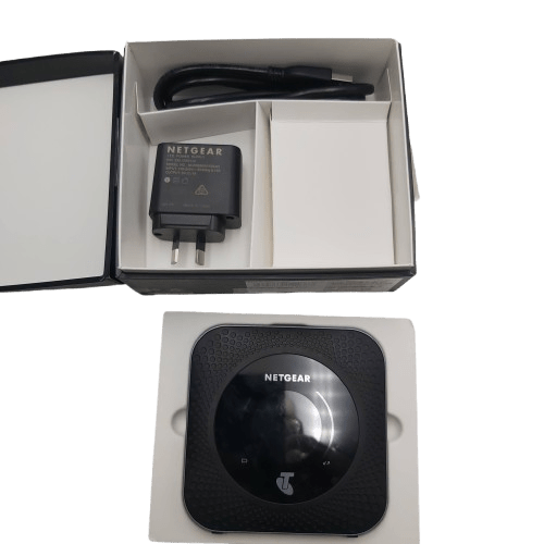 Netgear Nighthawk M1 MR1100-1TLAUS 4GX Mobile Hotspot, With Box, AC Adaptor & USBC Cable