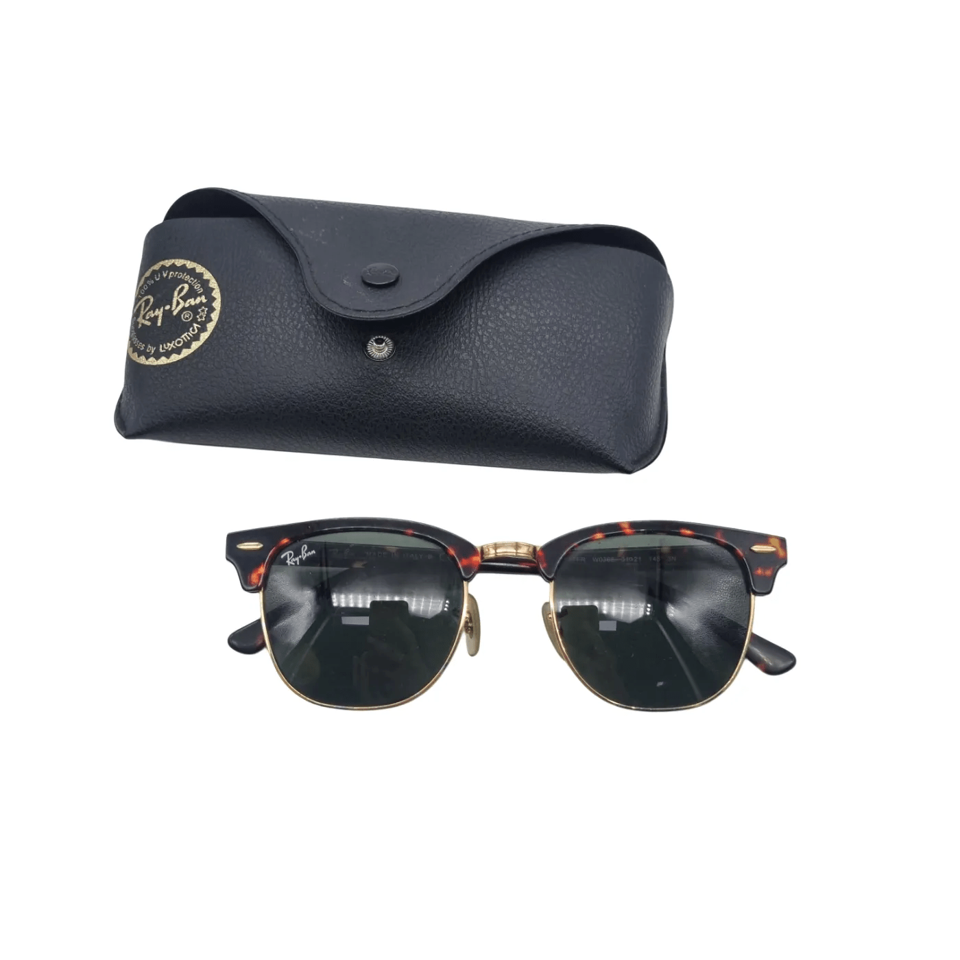 Ray-Ban RB 3016 Clubmaster Sunglasses Includes Original Black Case – Slight Scratch on Lens (WR 1343492)