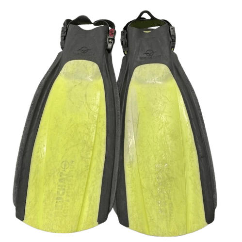 Beuchat Dive Flippers. Black and Yellow. Mens Large – Pick Up Only.