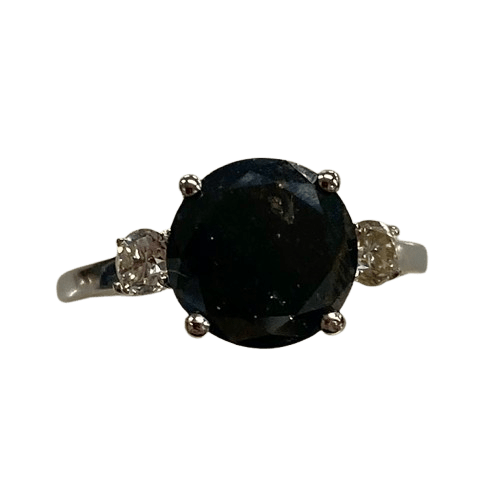 Ladies 14ct White Gold 3 Stone Diamond Ring. Single Round Brilliant 4 Claw Set Black Treated Diamond. With 2 Round Brilliant Cut Diamonds 4 Claw Set Stones On Shoulders. TDW 2.47ct. Size L/6 . With Valuation Certificate – (NG 146321)
