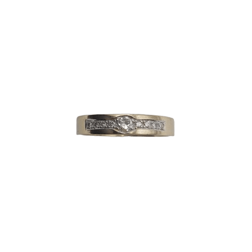 9ct Yellow Gold Round Ring – 3.6g – 1x 0.07ct & 6x 0.01ct Diamonds – White Gold Channel Setting – Size 58