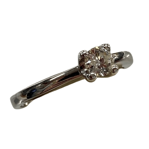 Ladies 18ct White Gold Single Diamond Ring. Single Round Brilliant Cut, 4 Claw Set Stone. (NG 147231)