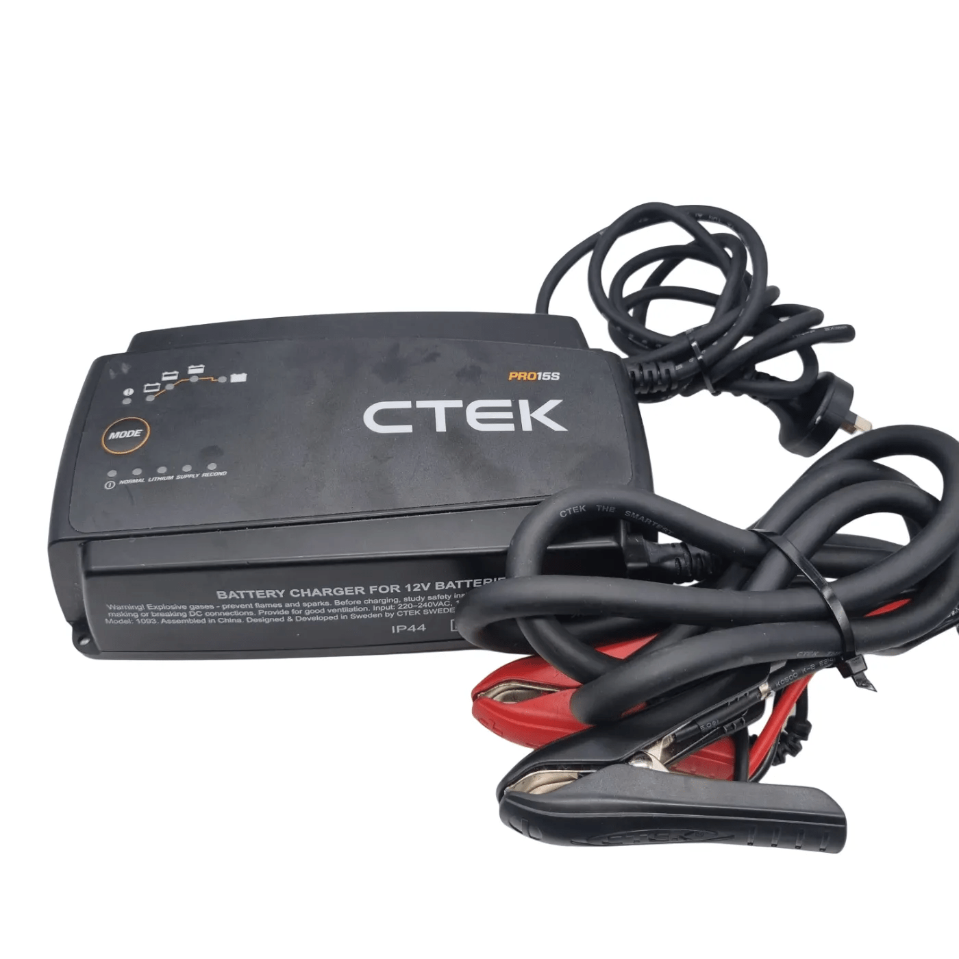 CTEK PRO155 Battery Charger – 12V/24V Professional Smart Charger (WR 1346766)