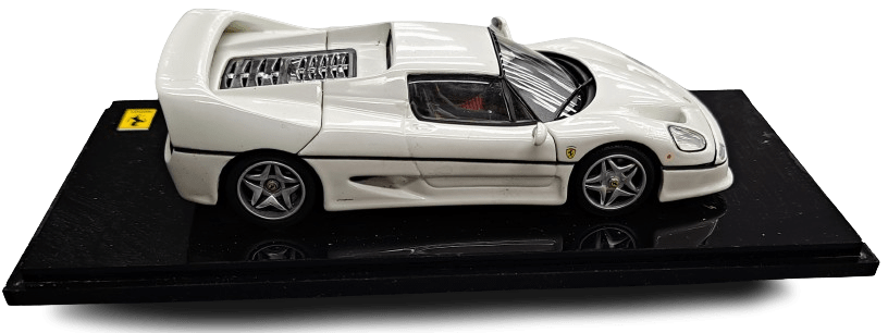 Ferrari F50 Collectable Model Car 1:64 Scale with Case