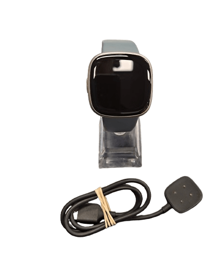 Fitbit Watch FB523SRAG-FRCJK With Charger