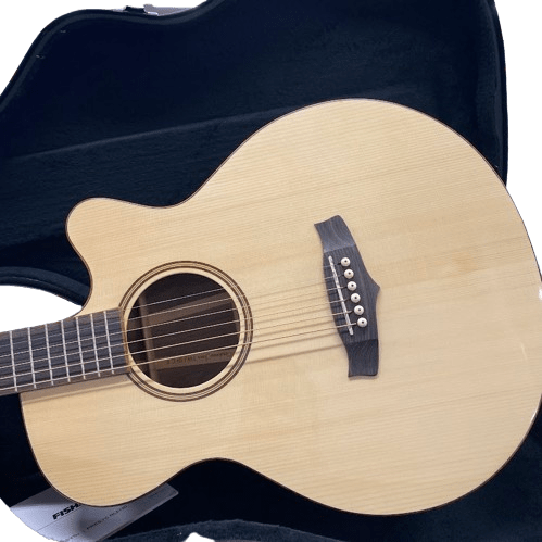 Tanglewood TWJ SFCE – Natural Wood. In Hard Case. Strap Included.