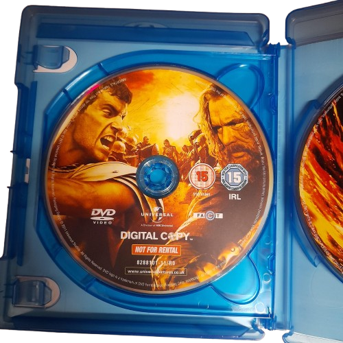 Immortals (2011) Bluray/DVD/Digital Copy, Excellent Condition With Case