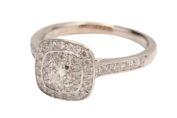 Ladies 18ct White Gold Diamond Cluster Ring with 49 Diamonds 4.09 Grams With Valuation