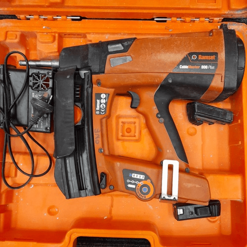 Ramset Nail gun Cable Master 800 Plus in hard case x2 Batteries and a charger