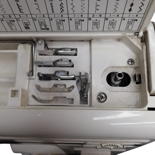 Janome MW3018 My Excel 18W Sewing Machine With Power And Pedal