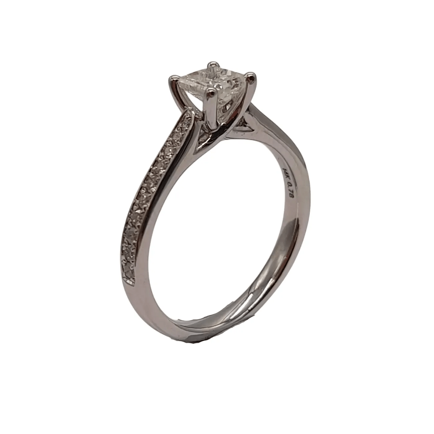 Ladies 14ct White Gold 21 Stone Diamond Ring TDW 0.82 O 7 1/2 With Valuation