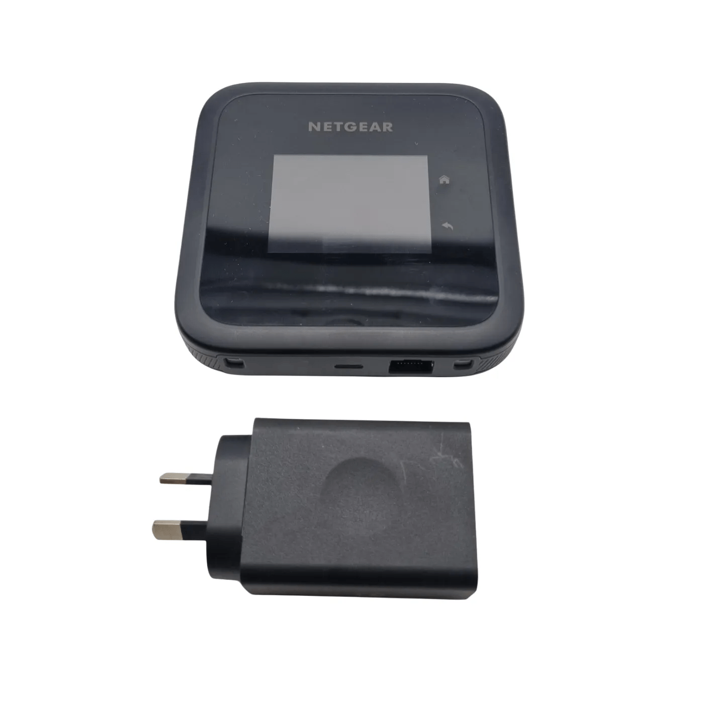 Netgear Nighthawk M6 5G WiFi 6 Mobile Hotspot Router + Charger Block (No USB)