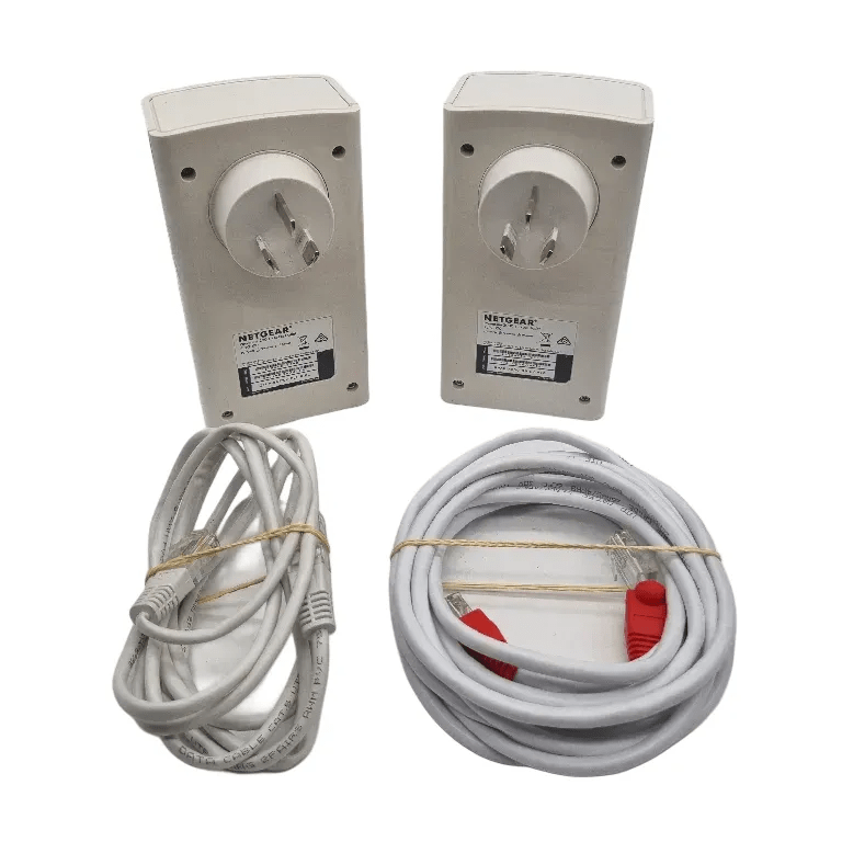 Netgear Powerline Extender PL2000 2000Mbps Wall-plug With Extra Outlet + Cords