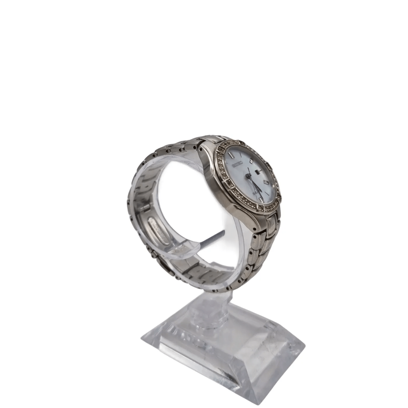 Women’s Seiko V137-0CA0 Solar Crystal Bezel Stainless Steel Women’s Watch *Missing Four Stones*
