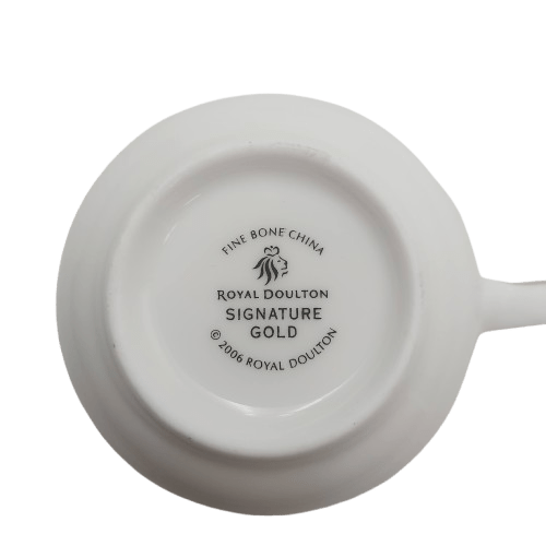 ROYAL DOULTON Signature Gold White & Gold Dinner Set – 1x Cup, 1x Saucer, 1x Dinner Plate, 1x Salad Plate, 1x Side Plate, 1x Pasta Bowl