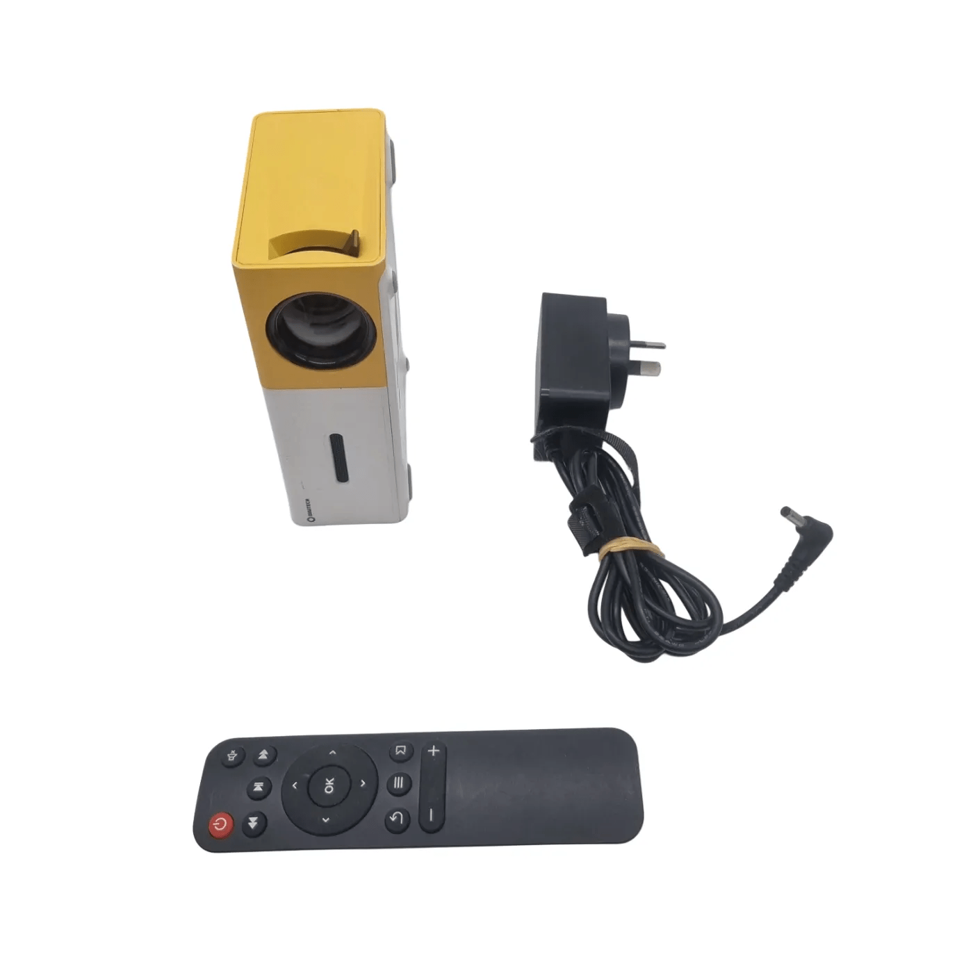 Digitech Projector AP-4005 with Adapter and Remote (WR1325803)