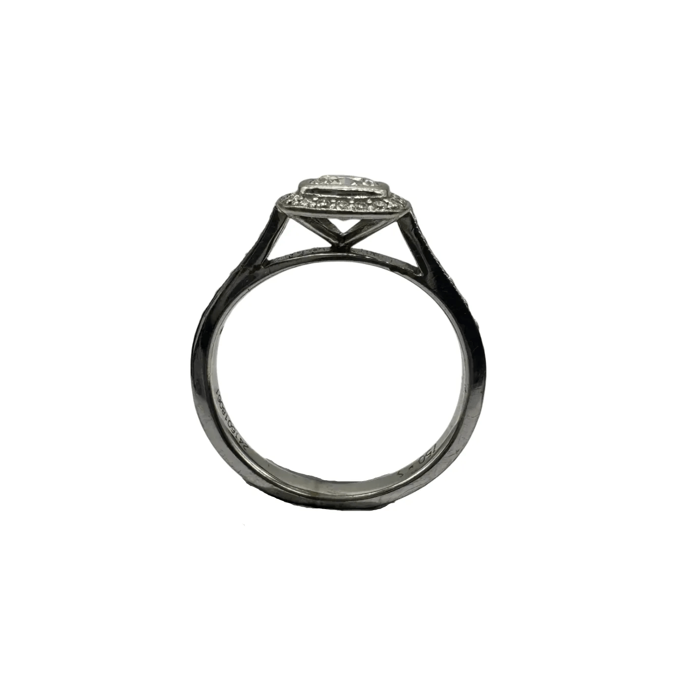 Ladies 18ct White Gold 33 Cushion & Brilliant Cut Diamonds Ring 0.67 TDW K 1/2 5 3/4 With Valuation (WR 1149466)