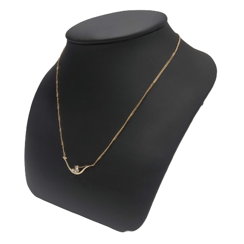 9ct Yellow Gold Fine Curb Necklace – 3.0g – 45cm Length – 1mm Width – Wave Pendant with 4 Diamonds (Approx. 3cm)