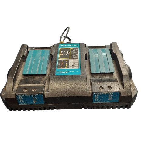Makita DC18RD 18V Lithium-Ion Dual Port Rapid Optimum Charger