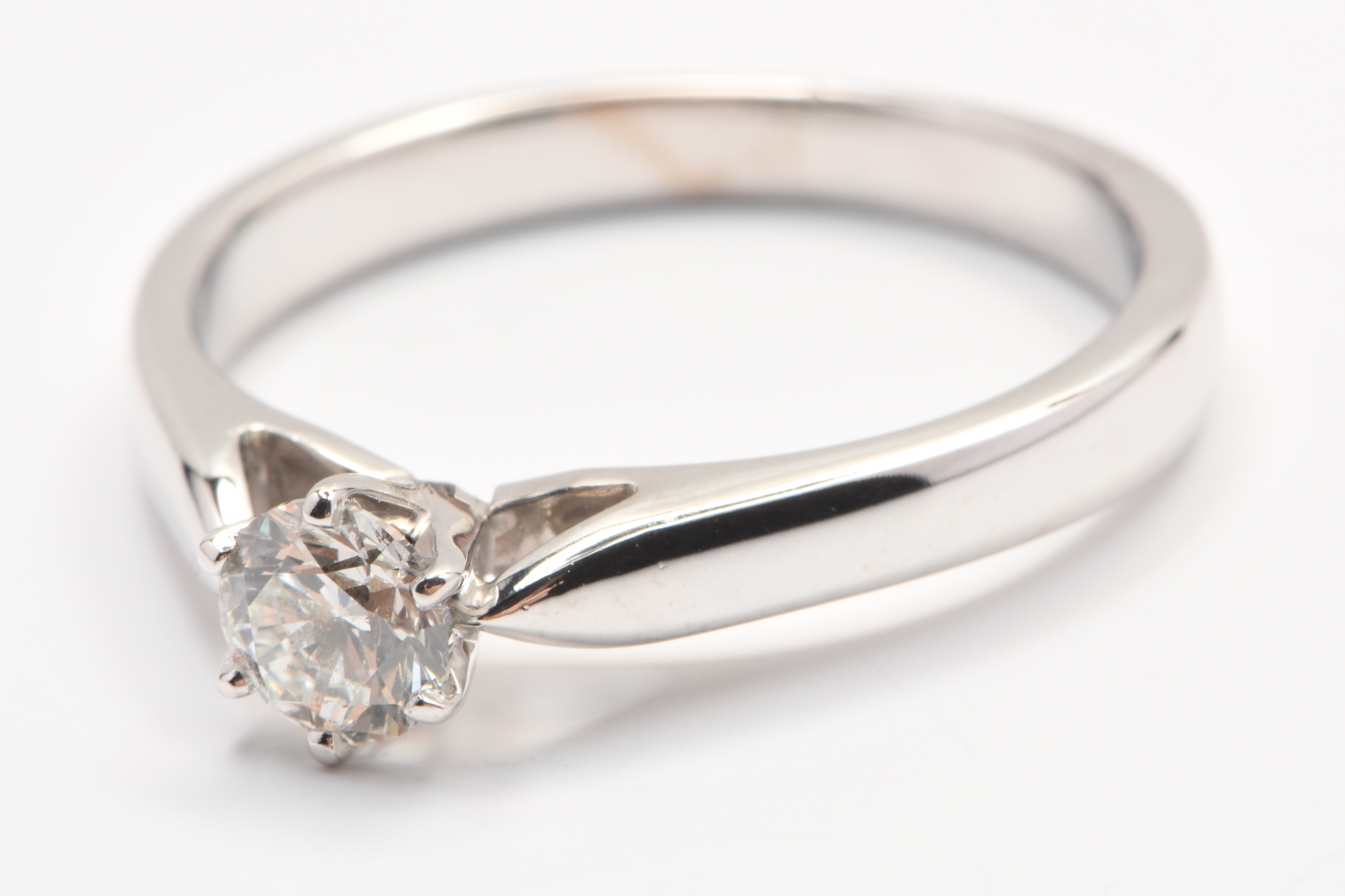 Ladies 18ct White Gold Solitaire Diamond Ring 0.30ct  TDW Size K