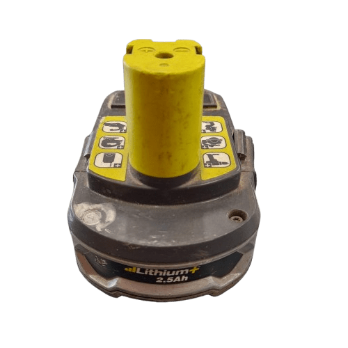 Ryobi Battery RB18L25 2.5Ah One Clip Broken But Still Clips In Fine (GE)