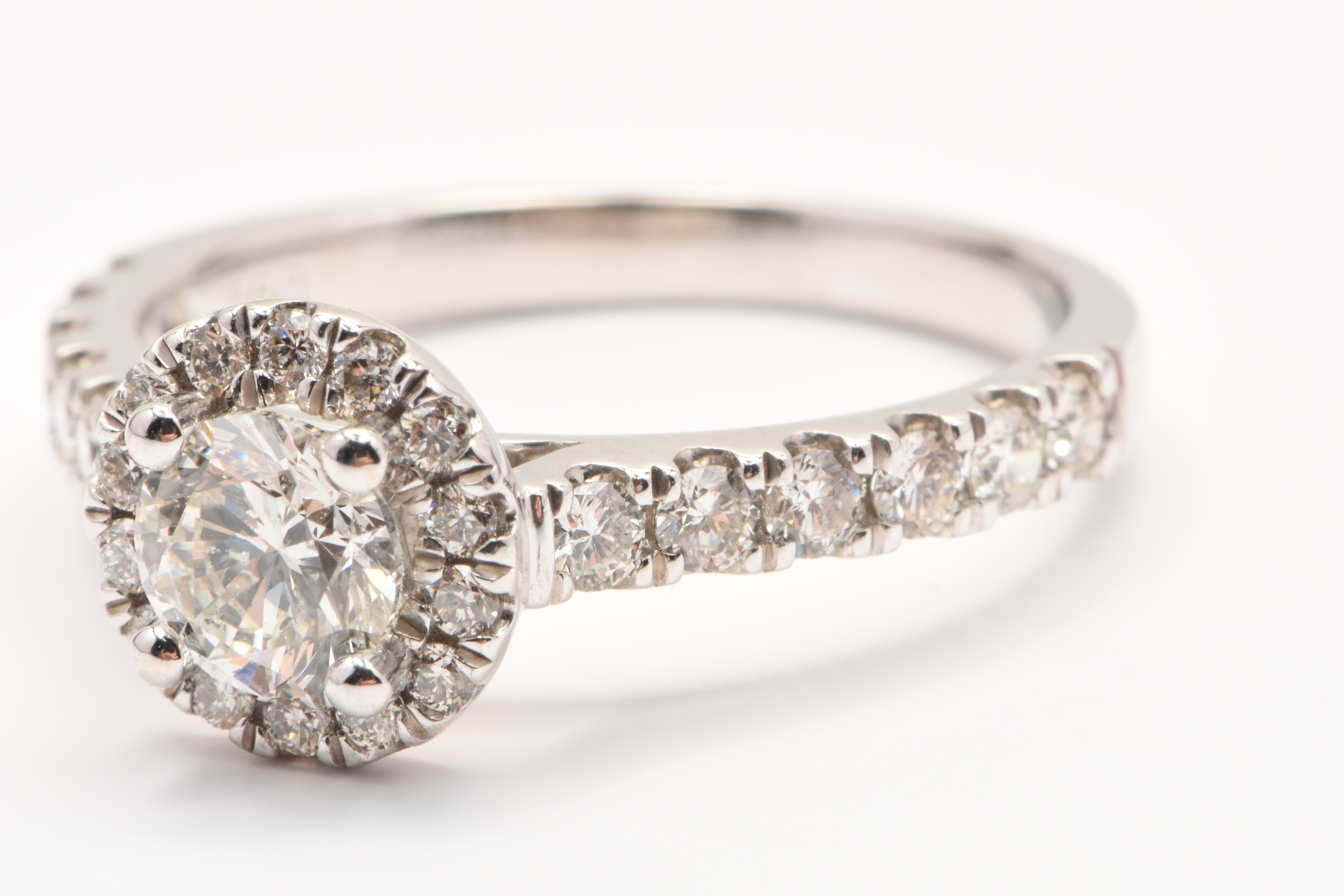 Ladies 18ct White Gold 27 Stone Round Brilliant Cut Cluster Diamond Ring TDW 1.12ct Size L With Valuation Certificate