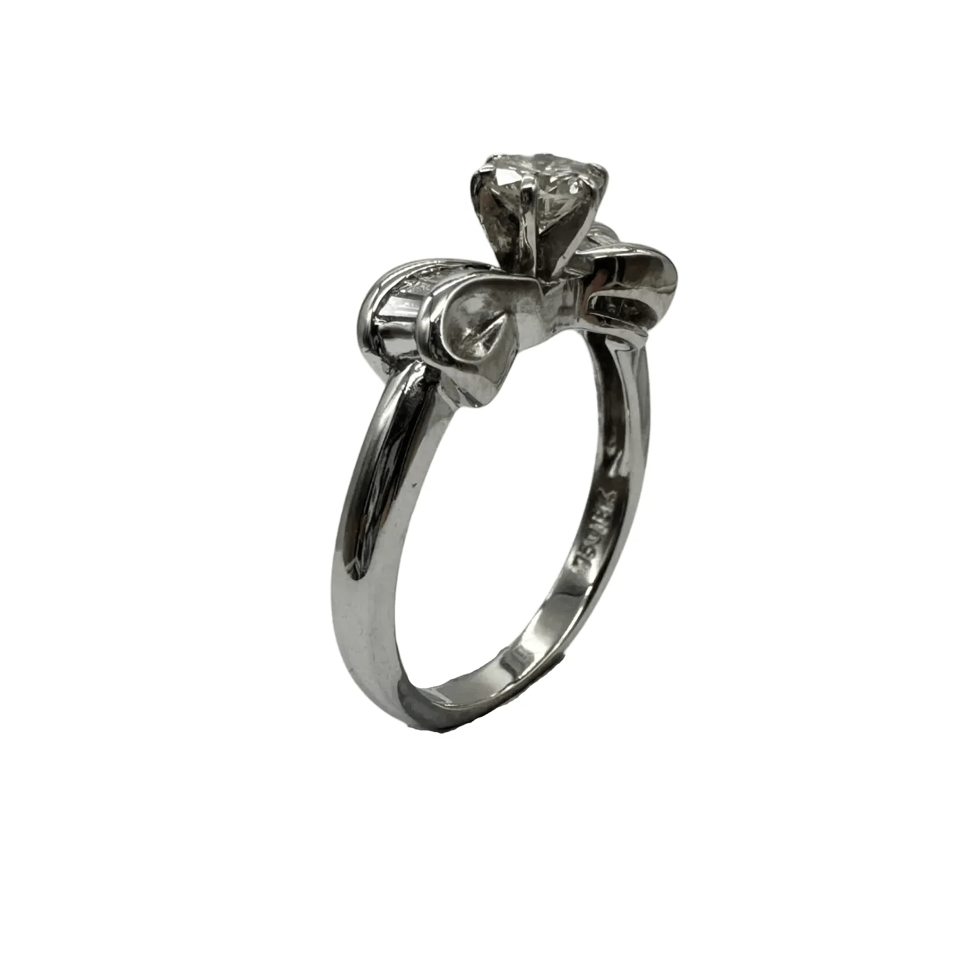 Ladies 19ct White Gold 11 Stone Diamond Bow Ring 0.60ct TDW M 6 1/2 With Valuation (WR 1259378)