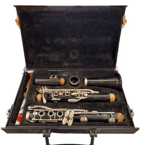 Reso-Tone Carinet 7212 With Hard Case