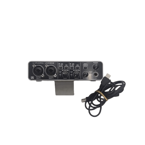 Behringer Audio Interface U-Phoria UMC202Black (NA 1345206)