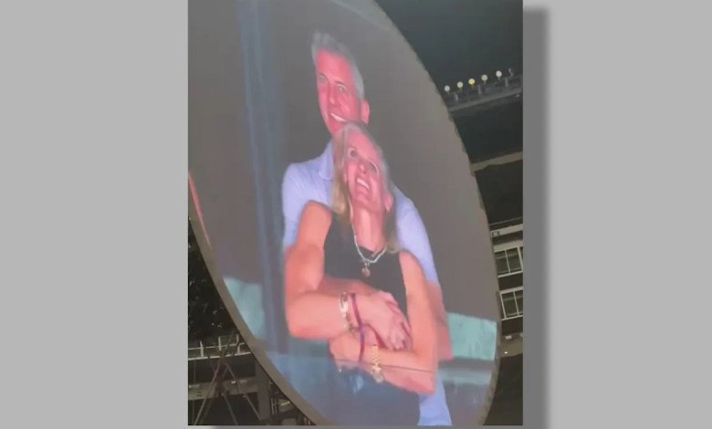 A CEO was caught hugging his chief people officer during a Coldplay concert—and people are furious A CEO was caught hugging his chief people officer during a Coldplay concert—and people are furious