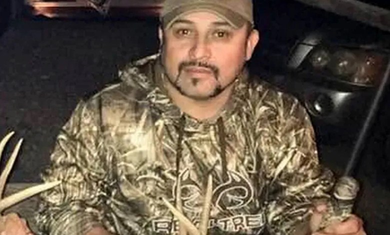 Hunter Dies After He Accidentally Shoots Himself While Removing Gun from Vehicle: Officials Hunter Dies After He Accidentally Shoots Himself While Removing Gun from Vehicle: Officials