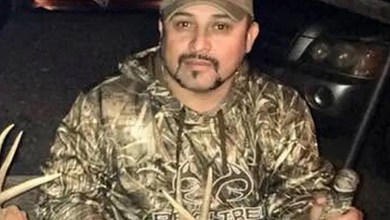 Hunter Dies After He Accidentally Shoots Himself While Removing Gun from Vehicle: Officials Hunter Dies After He Accidentally Shoots Himself While Removing Gun from Vehicle: Officials