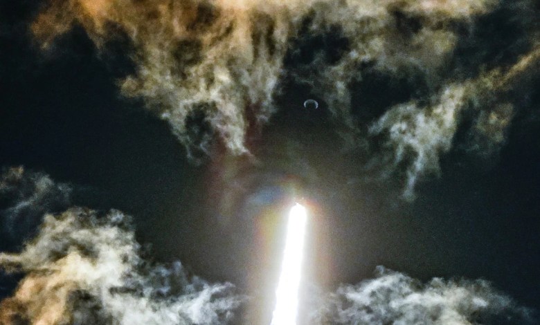 What time is SpaceX rocket launch today from Cape Canaveral, Florida? What time is SpaceX rocket launch today from Cape Canaveral, Florida?