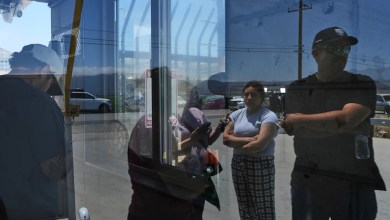 Appeals court keeps order blocking Trump administration from indiscriminate immigration sweeps Appeals court keeps order blocking Trump administration from indiscriminate immigration sweeps