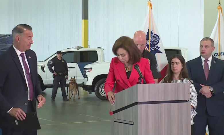 U.S. Seizes record 300,000 kilos of meth chemicals in Houston bust U.S. Seizes record 300,000 kilos of meth chemicals in Houston bust