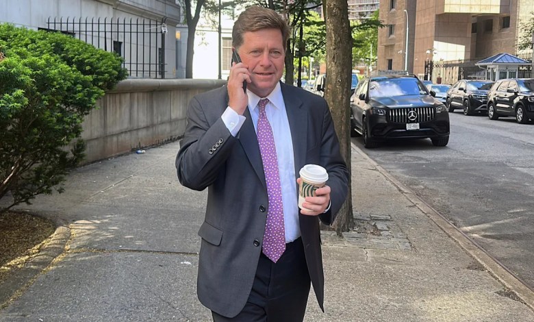 Former DEA agent charged with agreeing to launder millions of dollars for Mexican drug cartel Former DEA agent charged with agreeing to launder millions of dollars for Mexican drug cartel