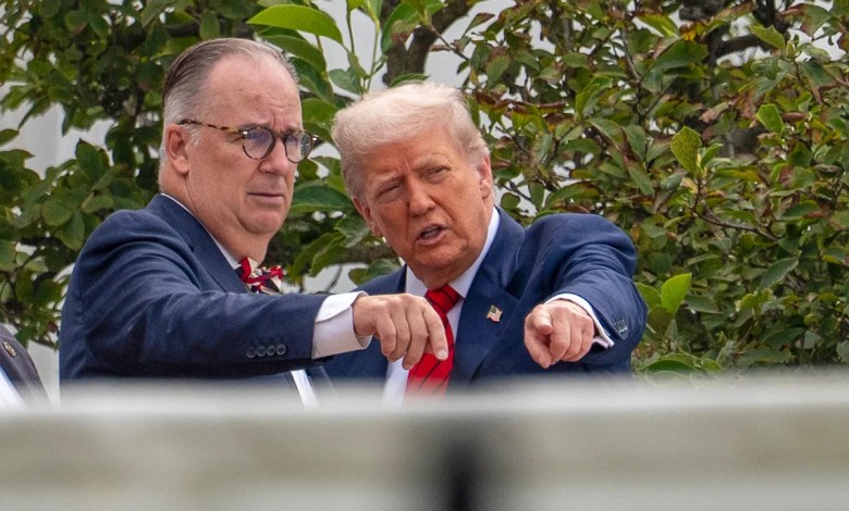 Trump quietly appoints 4 members to commission that will review his White House ballroom plan Trump quietly appoints 4 members to commission that will review his White House ballroom plan